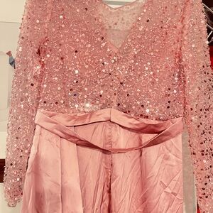 Elegant Pink Sequin Wedding Dress